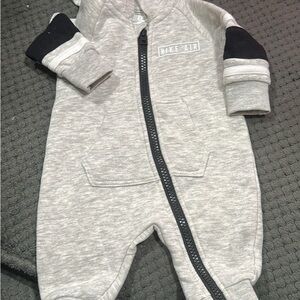 Nike Air Gray and Black Kids Footie